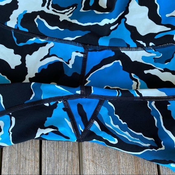 Lululemon Wunder Under Full Length Pant High Rise Sz 8 Boom Bloom Beach Blanket - Picture 7 of 11